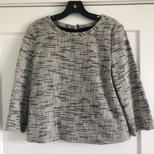 Theory black and white textured top sz M